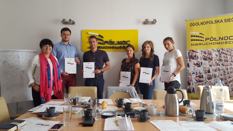 NOWI DORADCY DS. NIERUCHOMOŚCI NA WRZEŚNIOWYM SZKOLENIU „NA START”