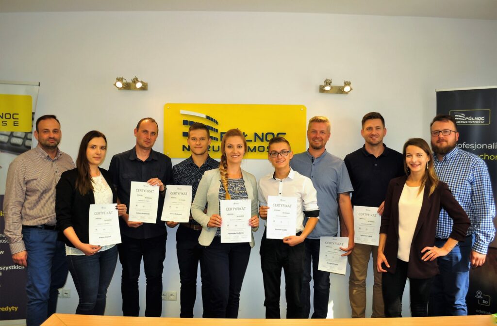 NOWI DORADCY I FRANCZYZOBIORCY NA WRZEŚNIOWYM SZKOLENIU „NA START”