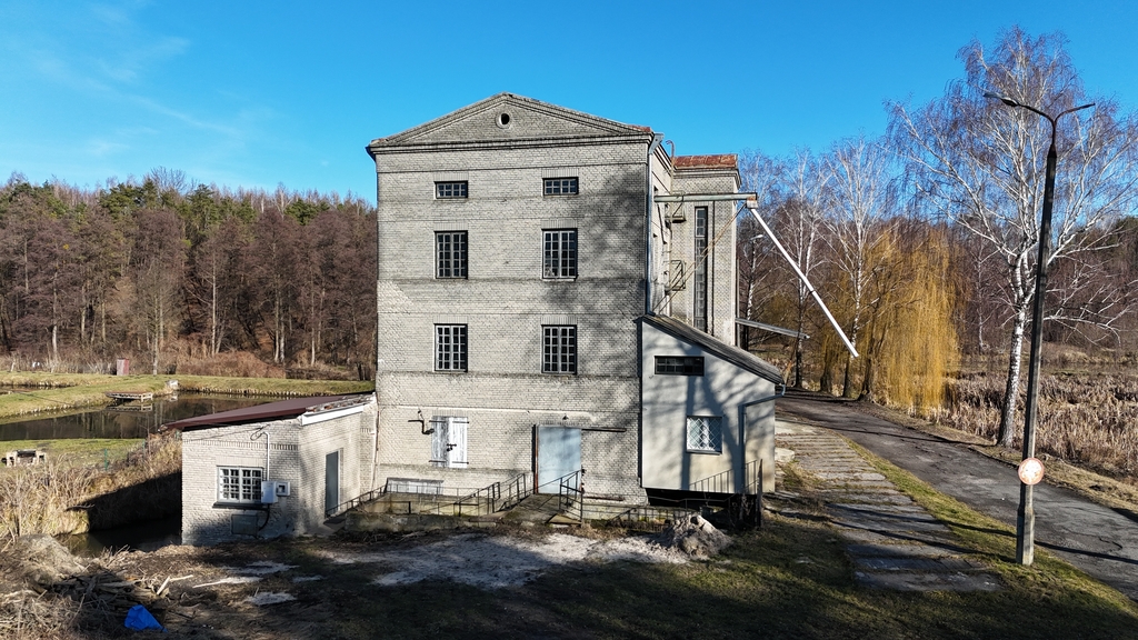 Lokal – Małochwiej Duży