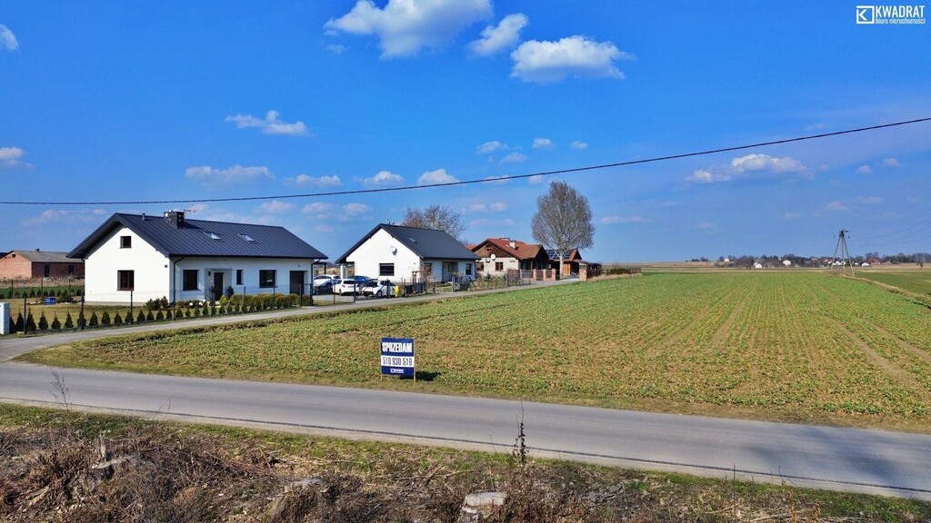 Działka – Krężnica Jara