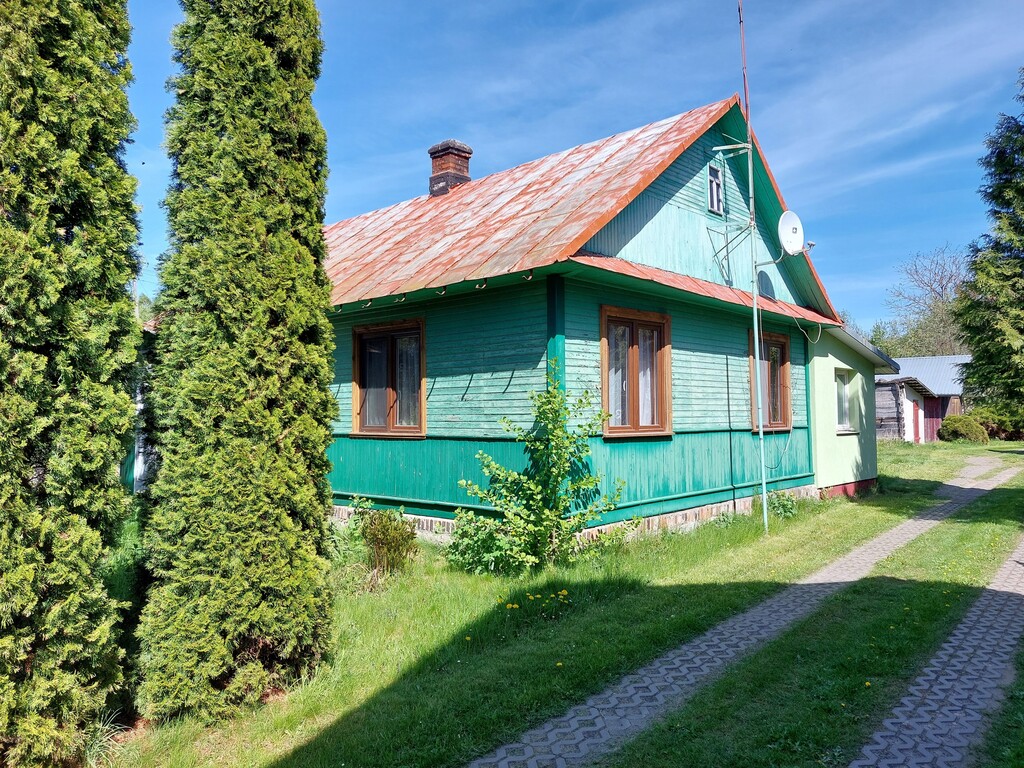 Dom – Parośla, Pniski