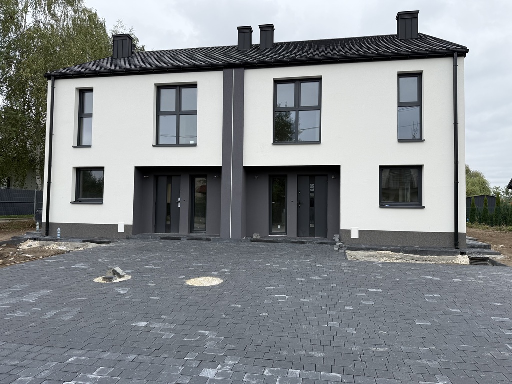 Dom – Niepołomice, Podgrabie, ul. Błonie