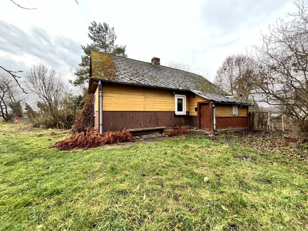 Działka – Hostynne-Kolonia