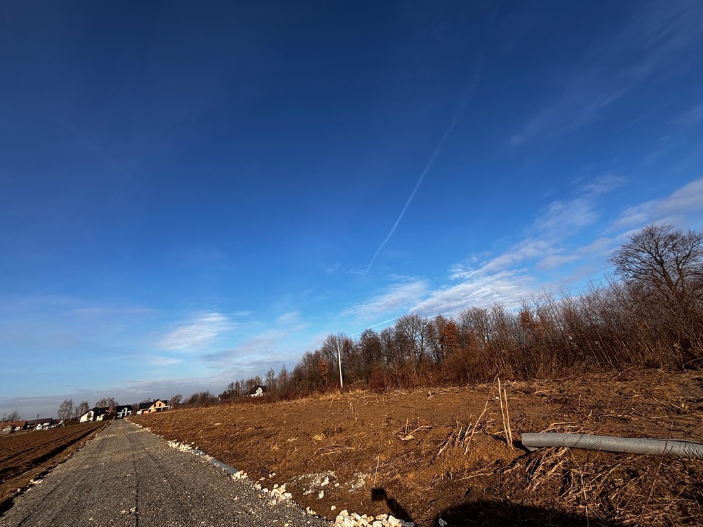 Działka – Krzeczów