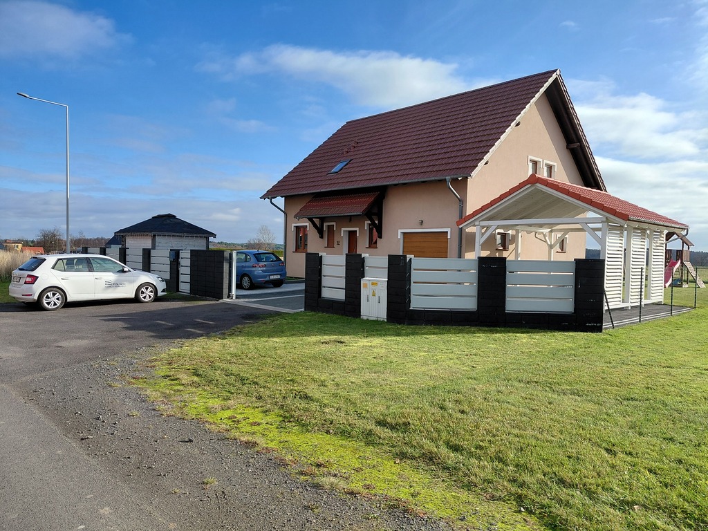 Dom – Milików, ul. Cisowa