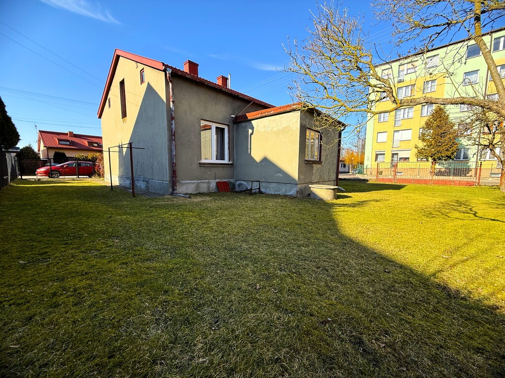 Dom – Gomunice, ul. Piotrkowska