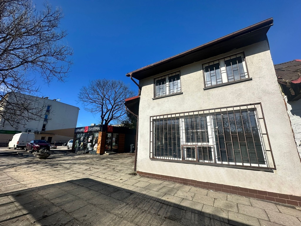 Lokal – Jaroszowiec, Kolejowa