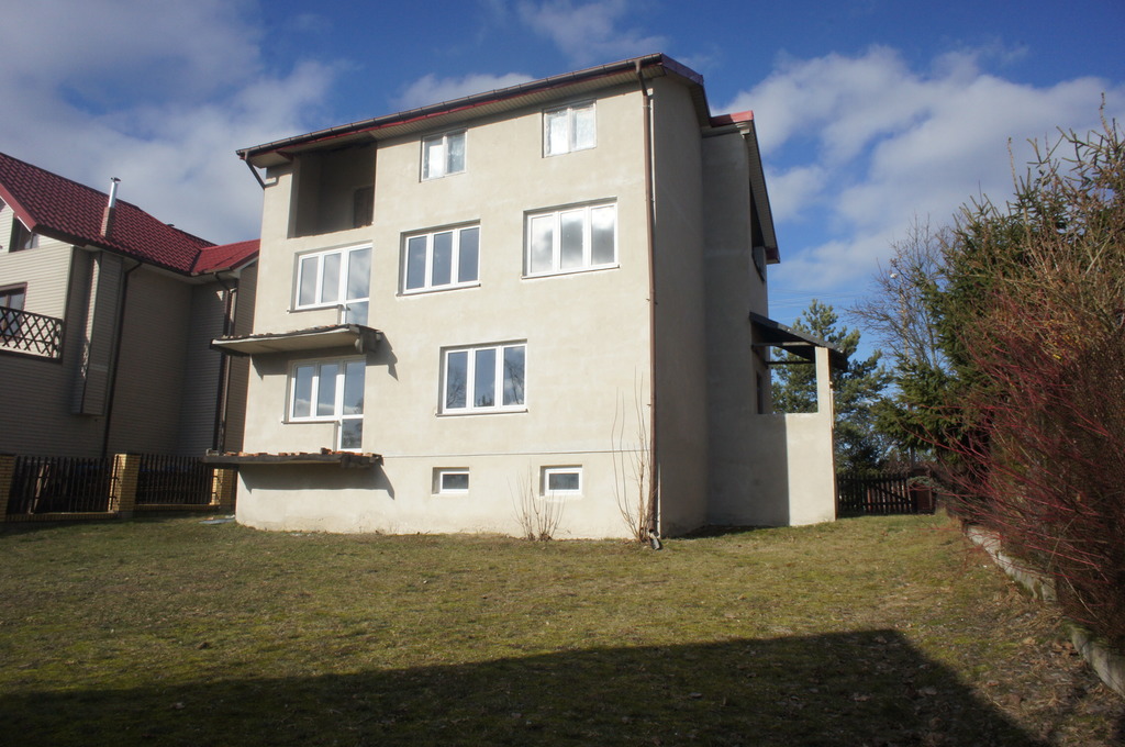 Dom – Stare Juchy, Kwiatowa