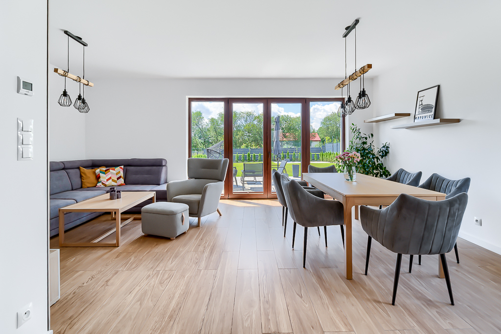 Dom – Świerklaniec, Damrota