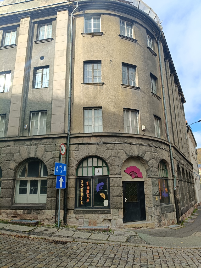 Obiekt – Wałbrzych, al. Wyzwolenia