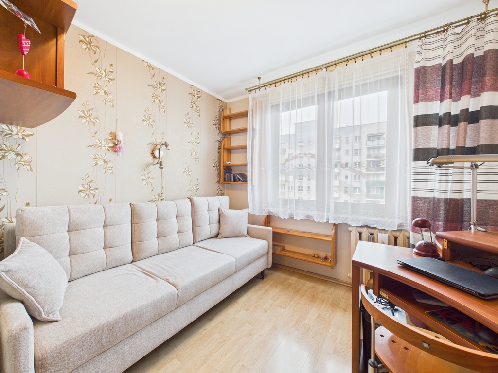 Mieszkanie – Głogów, os. Chrobry, ul. Armii Krajowej