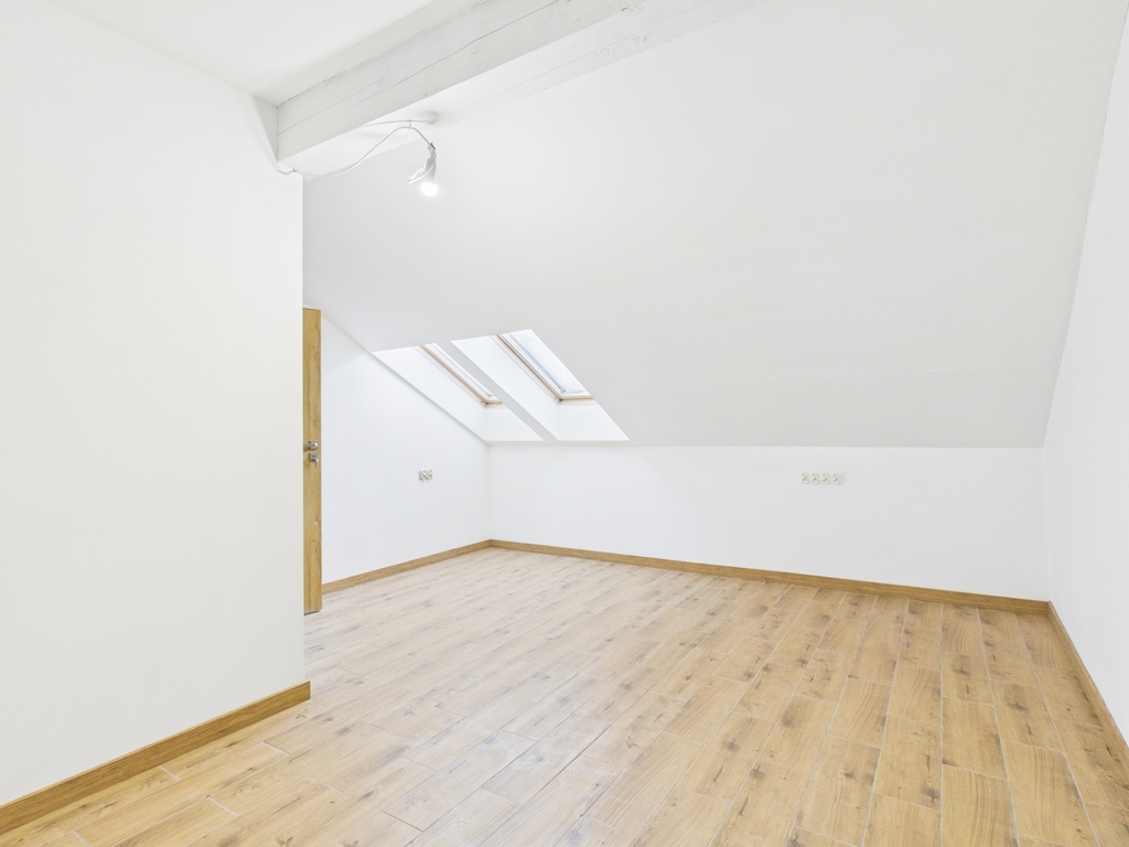 Lokal – Żerniki Wrocławskie