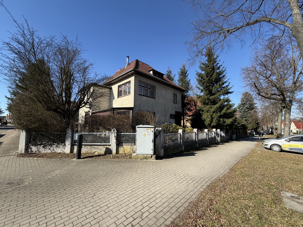 Dom – Bolesławiec, al. Aleja Wojska Polskiego