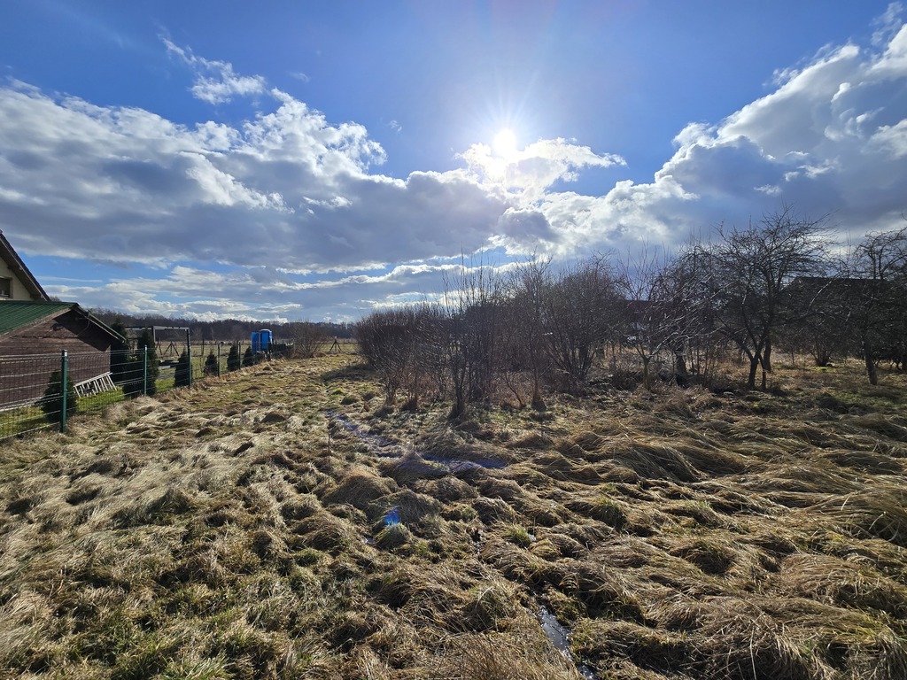 Działka – Kochlice