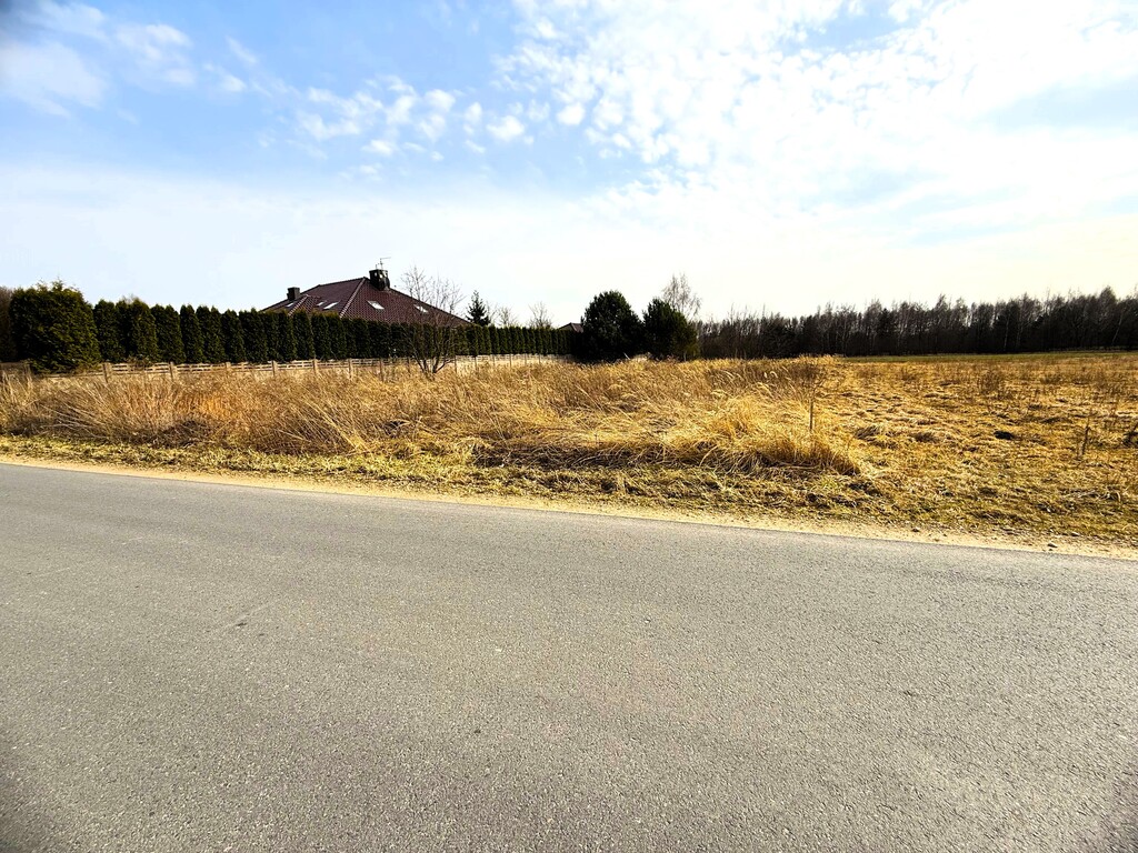 Działka – Tomaszów