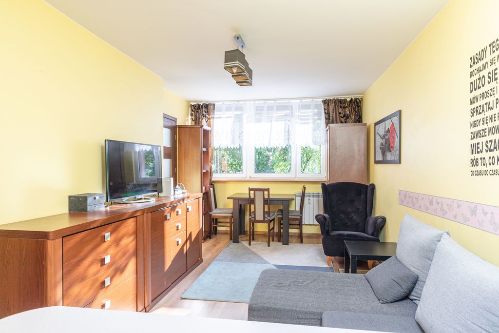 Mieszkanie – Warszawa, Wola, ul. Redutowa