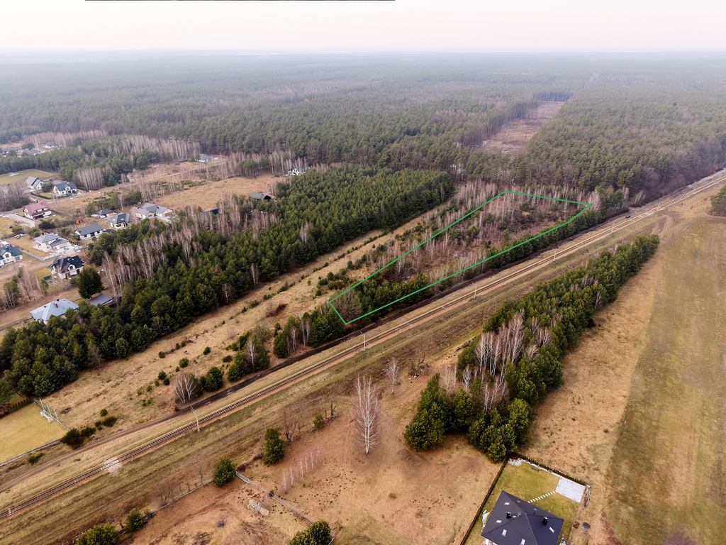 Działka – Leszczydół-Nowiny